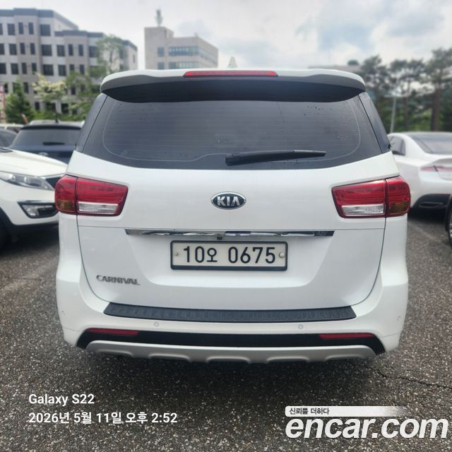Kia Carnival из Кореи Encar