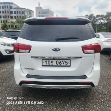 Kia Carnival 9-seater Prestige — пробег 153 070 км — фото 4 из 5