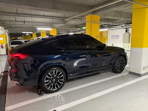 BMW X6 xDrive40i M Sport — пробег 13 000 км — фото 2 из 5