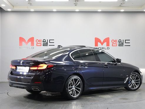 BMW 5-Series 520i M Sport — пробег 42 154 км — фото 4 из 5