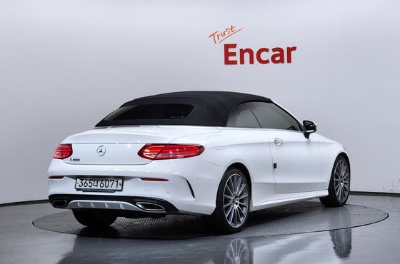 Mercedes-Benz C-Class C200 Cabriolet — пробег 40 683 км — фото 2 из 5