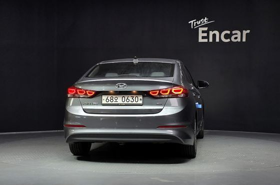 Hyundai AVANTE 1.6 GDI Premium — пробег 162 227 км — фото 4 из 5