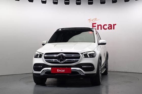 Mercedes-Benz GLE-Class GLE300d 4MATIC — пробег 46 049 км — фото 3 из 5
