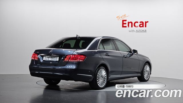 Mercedes-Benz E-Class из Кореи Encar