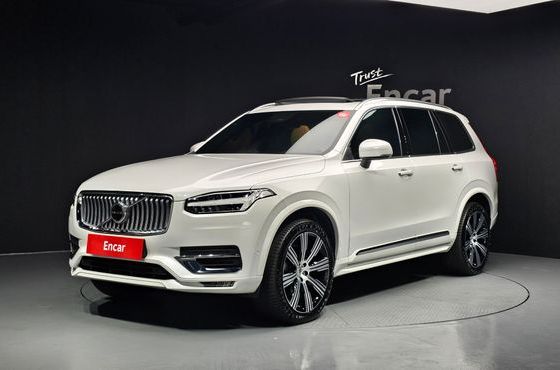 Volvo XC90 B6 Ultimate Bright — пробег 21 952 км — фото 1 из 5