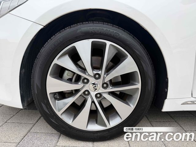 Kia K5 из Кореи Encar
