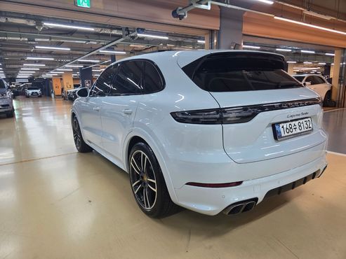 Porsche Cayenne 4.0 Turbo — пробег 62 300 км — фото 3 из 5
