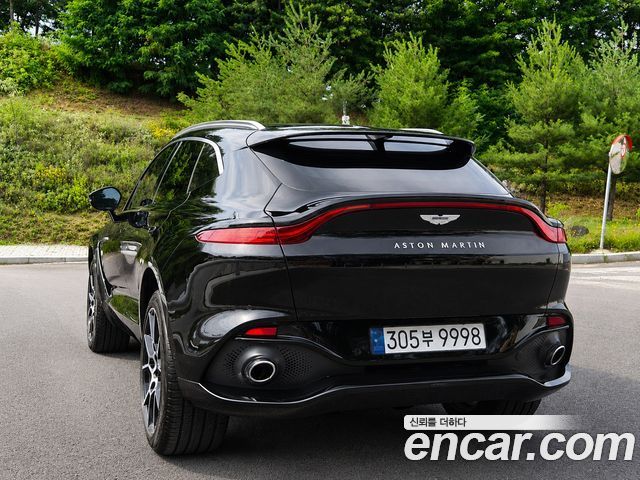 Astonmartin DBX из Кореи Encar