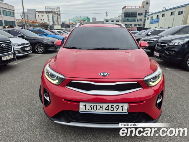Kia Stonic 1.4 Trendy — пробег 93 456 км — фото 2 из 5