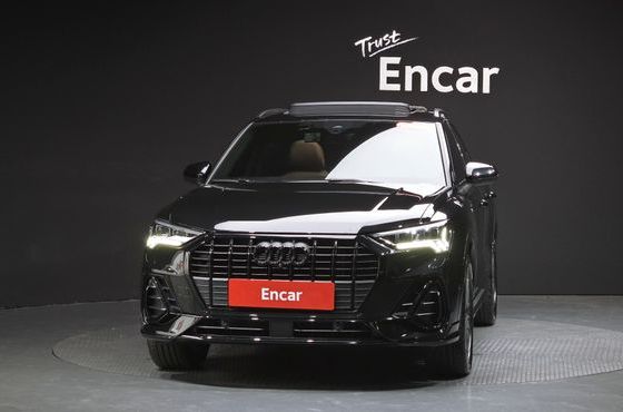Audi Q3 35 TDI Premium — пробег 4 274 км — фото 3 из 5
