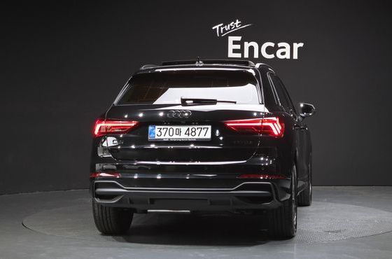 Audi Q3 35 TDI Premium — пробег 4 274 км — фото 4 из 5