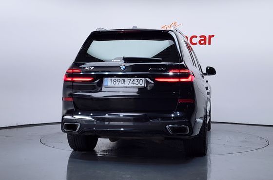 BMW X7 xDrive 40d M Sport 6STR — пробег 21 468 км — фото 4 из 5