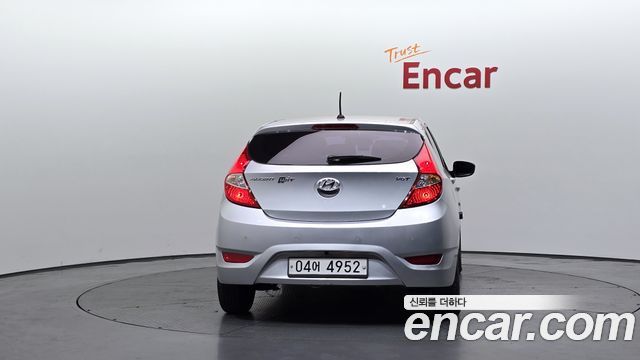Hyundai Accent из Кореи Encar