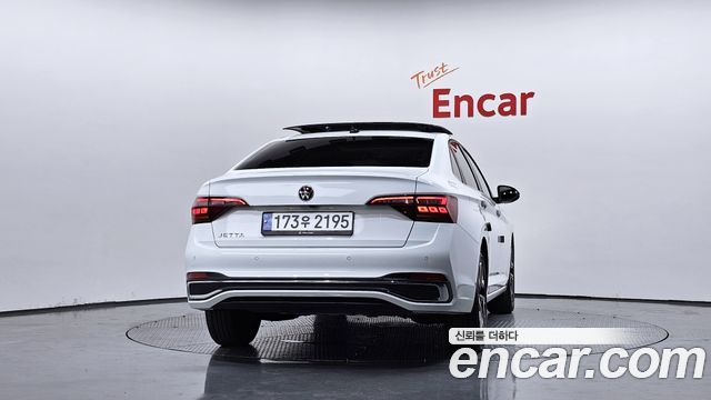 Volkswagen Jetta из Кореи Encar