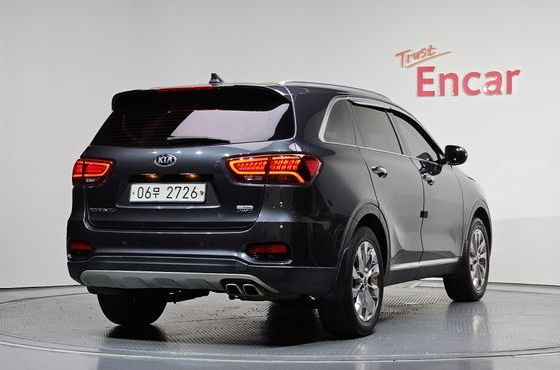 Kia Sorento Diesel 2.2 4WD Prestige — пробег 185 937 км — фото 2 из 5