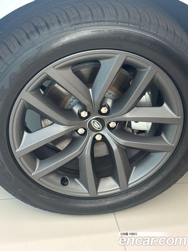 Land Rover Range Rover Velar из Кореи Encar