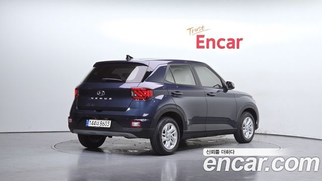 Hyundai Venue из Кореи Encar