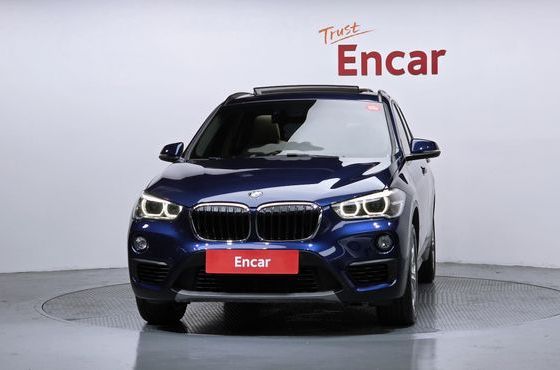 BMW X1 xDrive 20d Joy — пробег 68 378 км — фото 3 из 5