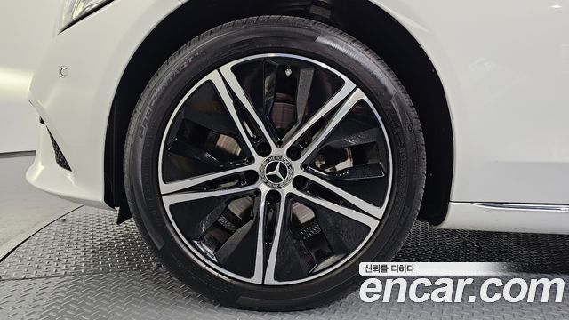 Mercedes-Benz C-Class из Кореи Encar