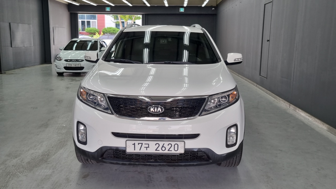 Kia Sorento Diesel 2.0 2WD Trendy — пробег 279 000 км — фото 3 из 5