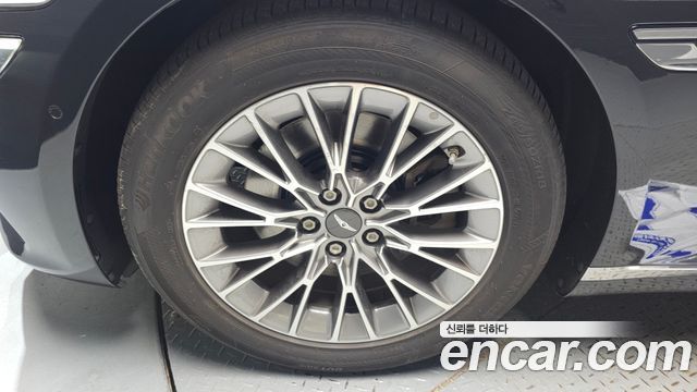 Genesis G80 из Кореи Encar