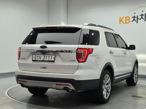 Ford Explorer 2.3 Limited 4WD 5th — пробег 120 291 км — фото 3 из 5