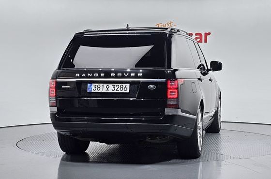 Land Rover Range Rover 5.0 SC Vogue SE LWB — пробег 138 784 км — фото 4 из 5