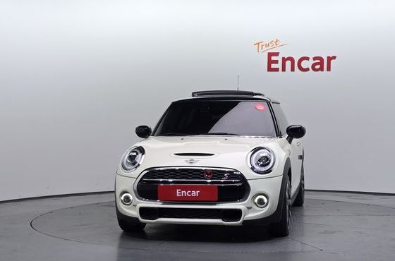 Mini Cooper HIGH 3rd — пробег 46 082 км — фото 3 из 5