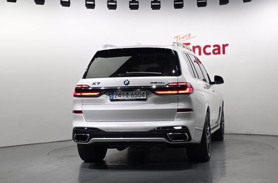 BMW X7 xDrive 40d M Sport 6STR — пробег 18 734 км — фото 4 из 5