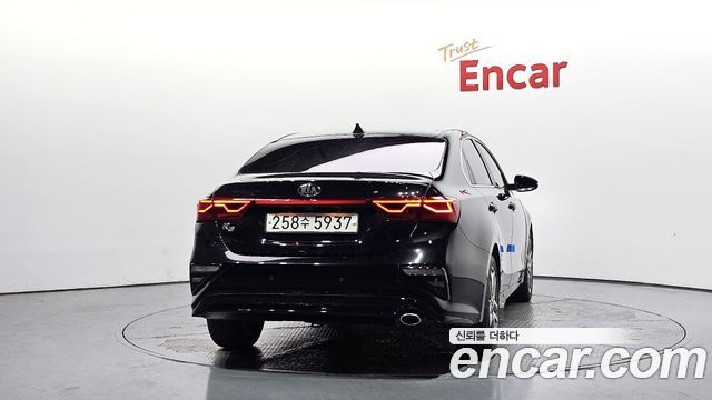Kia K3 из Кореи Encar