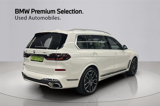 BMW X7 xDrive 40d M Sport 6STR — пробег 6 736 км — фото 4 из 5