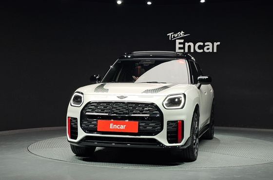 Mini Countryman ALL4 JCW — пробег 4 250 км — фото 3 из 5