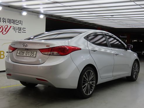 Hyundai AVANTE M16 GDI Avenue — пробег 94 255 км — фото 4 из 5