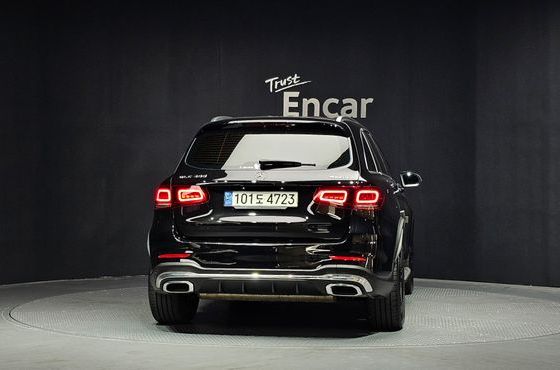 Mercedes-Benz GLC-Class GLC300 4MATIC — пробег 118 676 км — фото 4 из 5