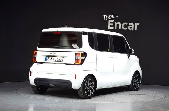 Kia RAY Signature — пробег 7 269 км — фото 2 из 5