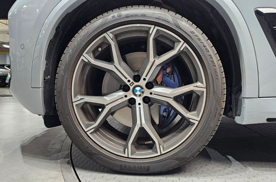 BMW X5 xDrive 40i M Sport — пробег 7 861 км — фото 5 из 5