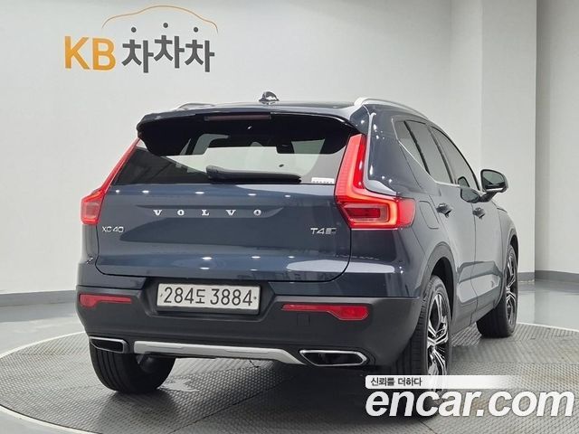 Volvo XC40 из Кореи Encar