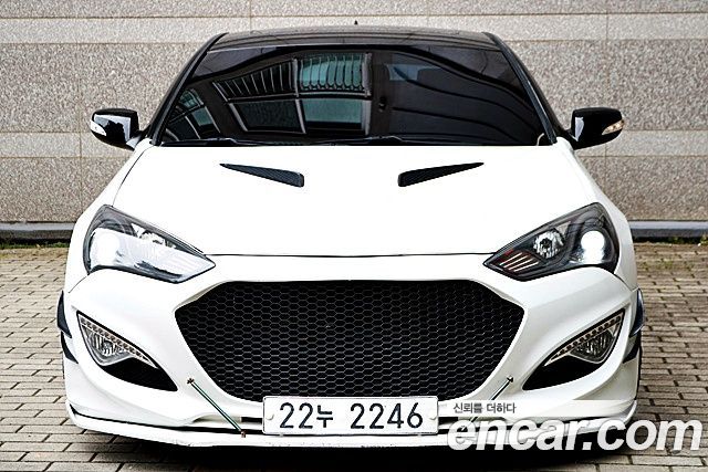 Hyundai Genesis из Кореи Encar