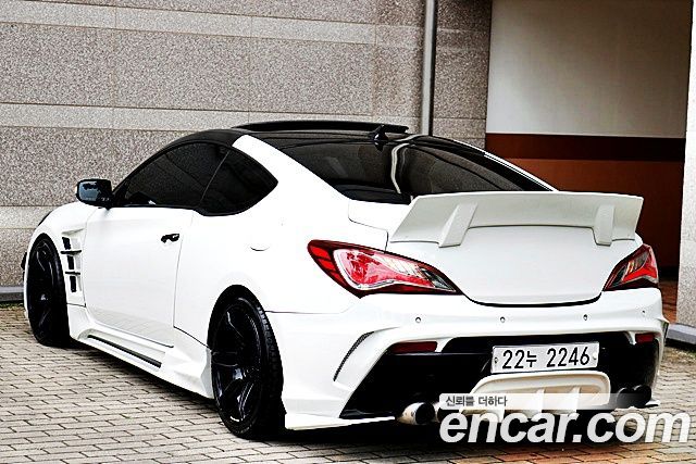 Hyundai Genesis из Кореи Encar