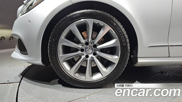 Mercedes-Benz CLS-Class из Кореи Encar