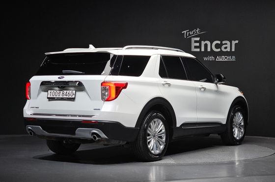 Ford Explorer 2.3 LimIted 4WD — пробег 68 257 км — фото 2 из 5