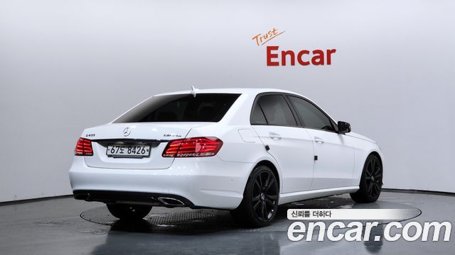 Mercedes-Benz E-Class E220 Bluetec Avantgarde Sport — пробег 145 129 км — фото 2 из 5