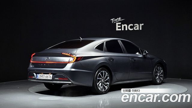 Hyundai Sonata 2.0 LPG Premium Plus — пробег 57 946 км — фото 2 из 5