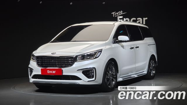 Kia Carnival из Кореи Encar