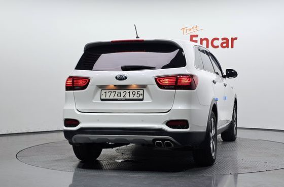 Kia Sorento Diesel 2.0 2WD Luxury — пробег 131 662 км — фото 4 из 5