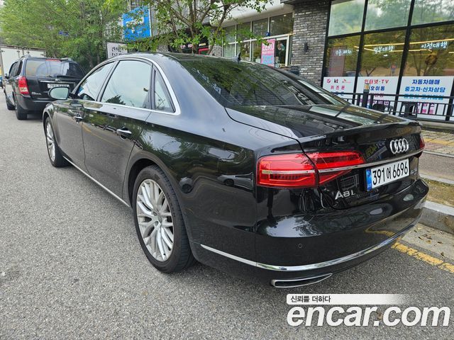 Audi A8 60 TDI Quattro LWB D4 — пробег 275 000 км — фото 3 из 5