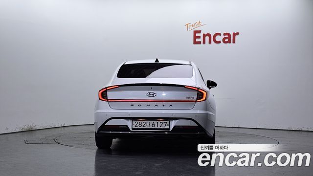 Hyundai Sonata Premium — пробег 110 055 км — фото 4 из 5