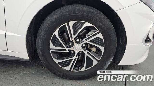 Hyundai Sonata Premium — пробег 110 055 км — фото 5 из 5