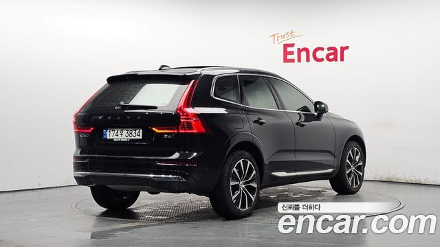 Volvo XC60 B6 Ultimate Bright — пробег 78 250 км — фото 2 из 5