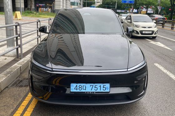 Tesla Model Y Premium RWD — пробег 3 014 км — фото 1 из 5